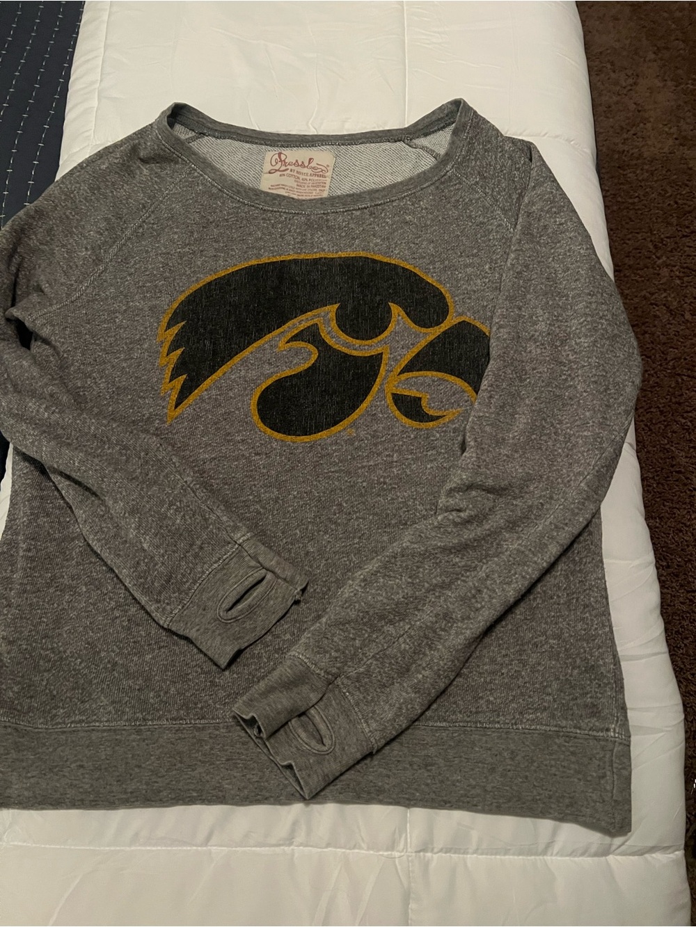Iowa Hawkeye Vintage-Inspired Women's Grey Crewneck Sweater with Gold Logo